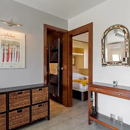 Port Sud Yourhosthelper Lägenhet