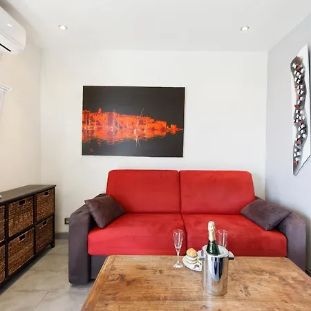 Port Sud Yourhosthelper Lägenhet Grimaud