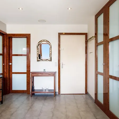 Port Sud Yourhosthelper Lägenhet Grimaud