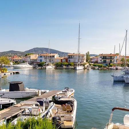 Port Sud Yourhosthelper Апартаменты *